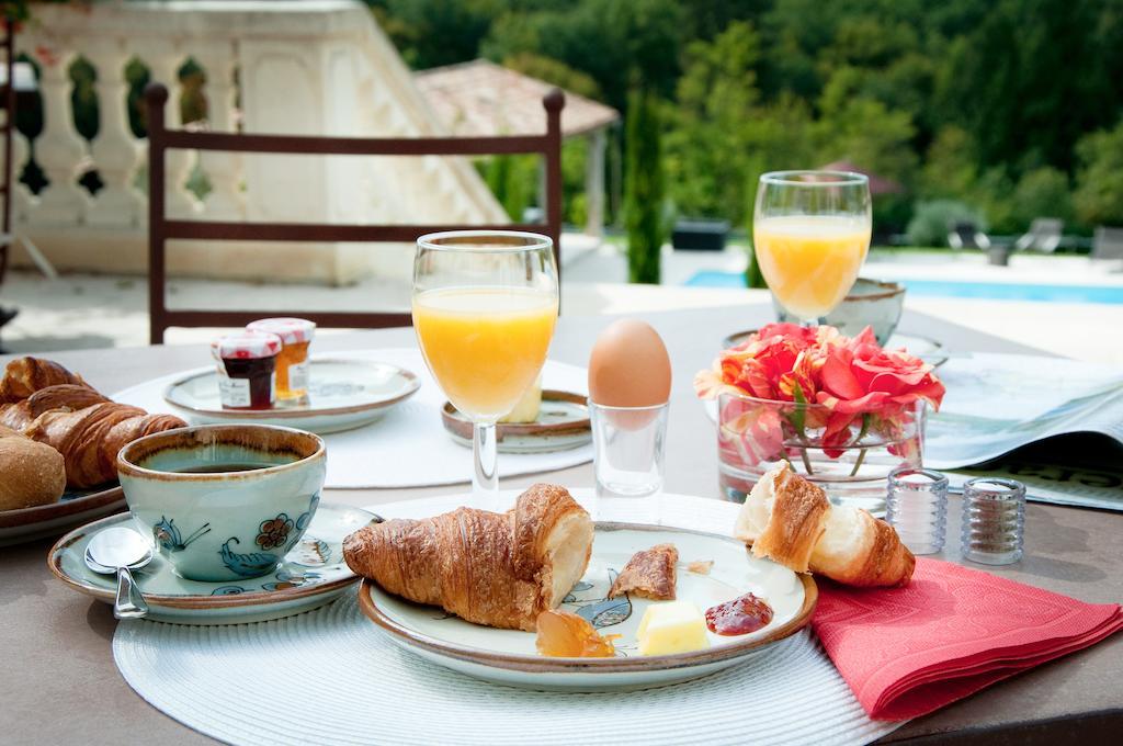 Domaine De La Fauconnie Hotell Campsegret Rom bilde